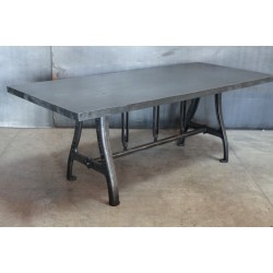 STEEL TABLE WITH EA MACHINE CO LEGS